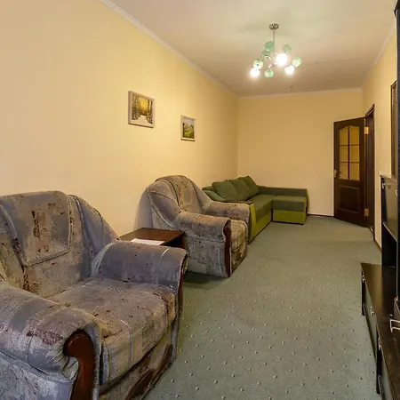 алексік Hotel *