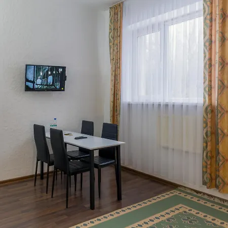 алексік Hotel *