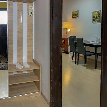 алексік Hotel *