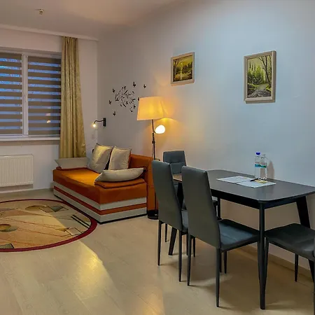 алексік Hotel *