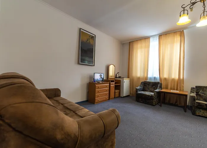 Отель алексік Трускавец